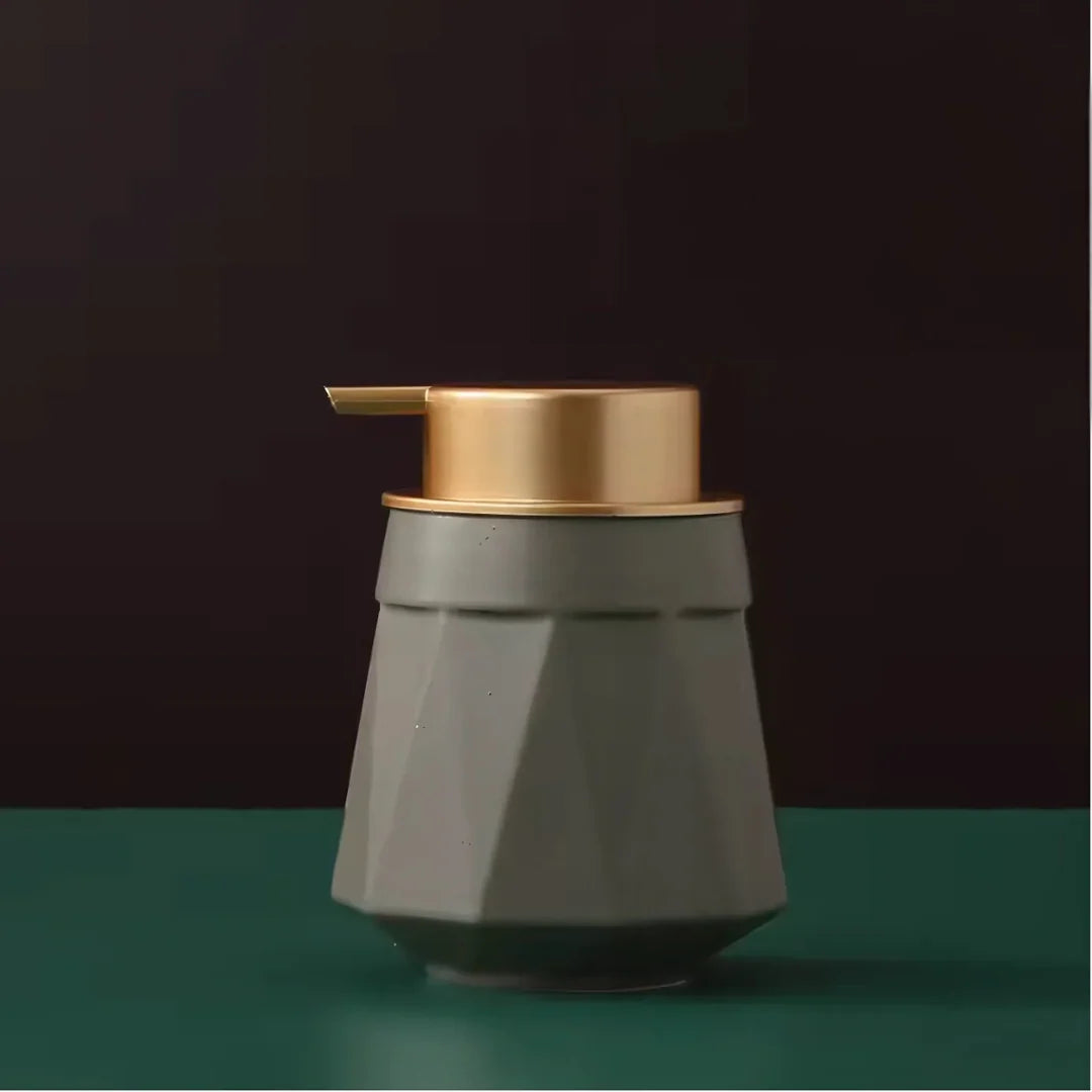 Distributeur de savon moderne