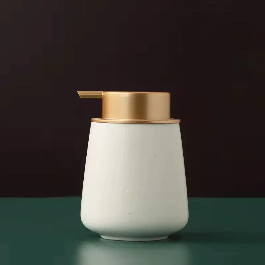 Distributeur de savon moderne